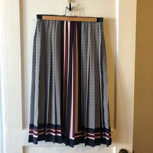 Lands' End Dresses & Skirts - 𝅺canvas Lands’ End Skirt